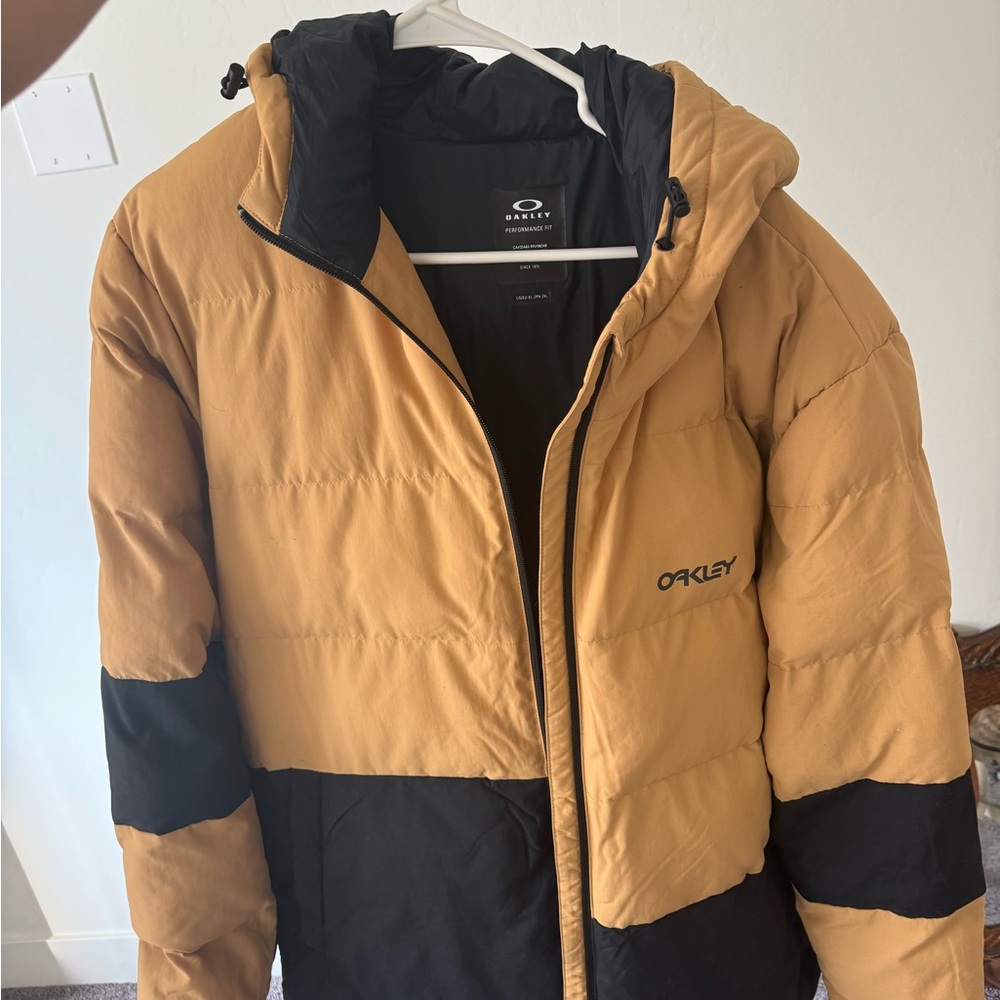 Oakley puffer